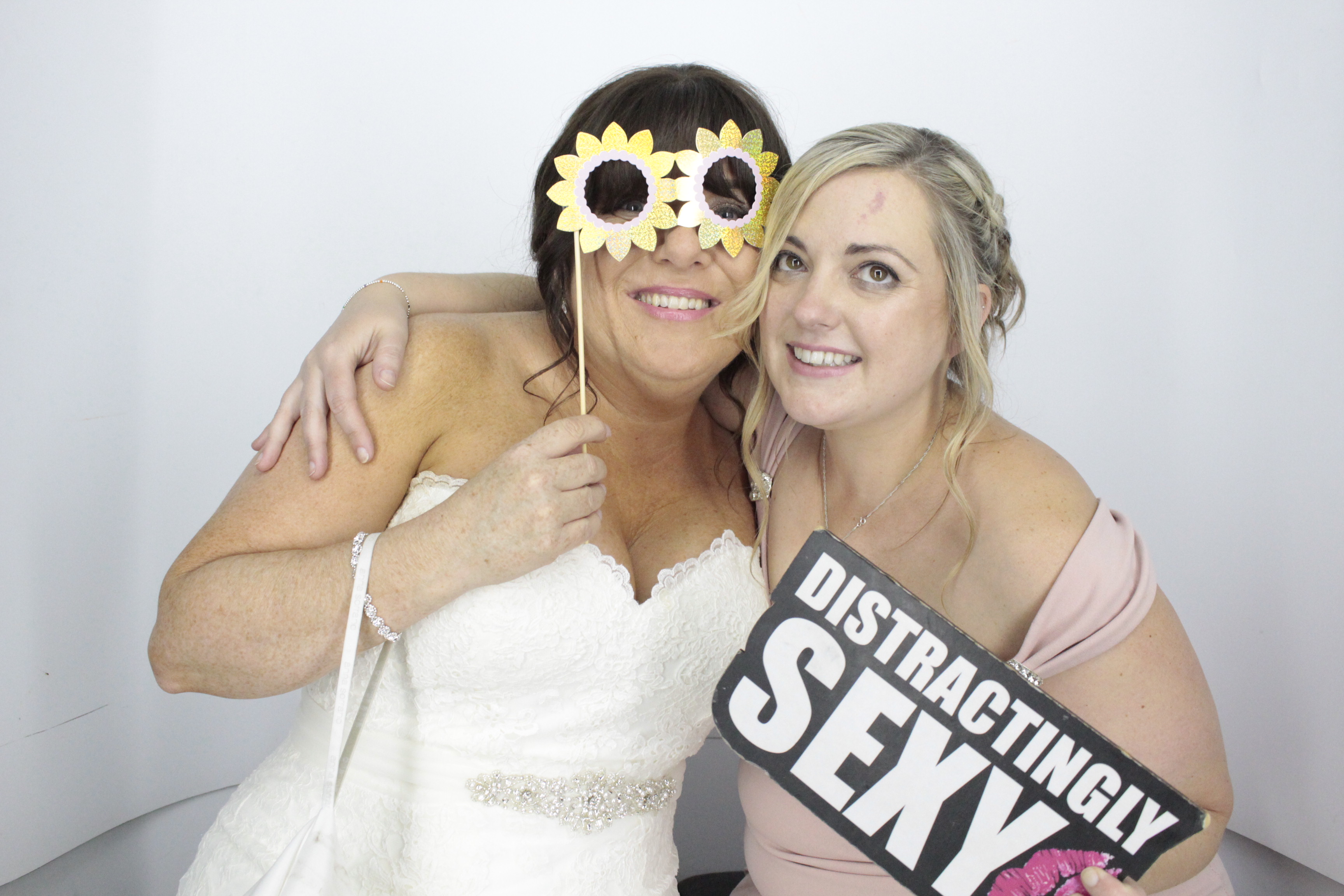 Ian & Angie’s wedding  | View more photos from the event at gallery.myphotoboothexperience.co.uk/u/MyPhotoBoothExperienceLtd/Ian-Angie’s-wedding